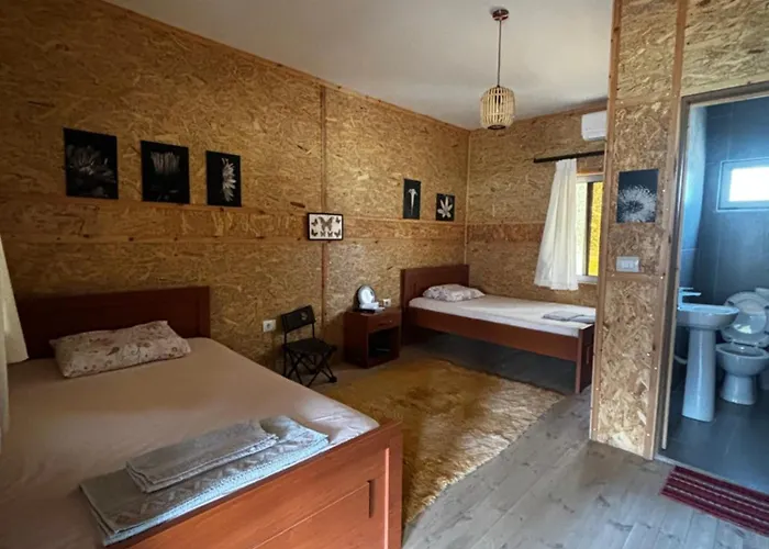 Bujtina Vjosa Memaliaj