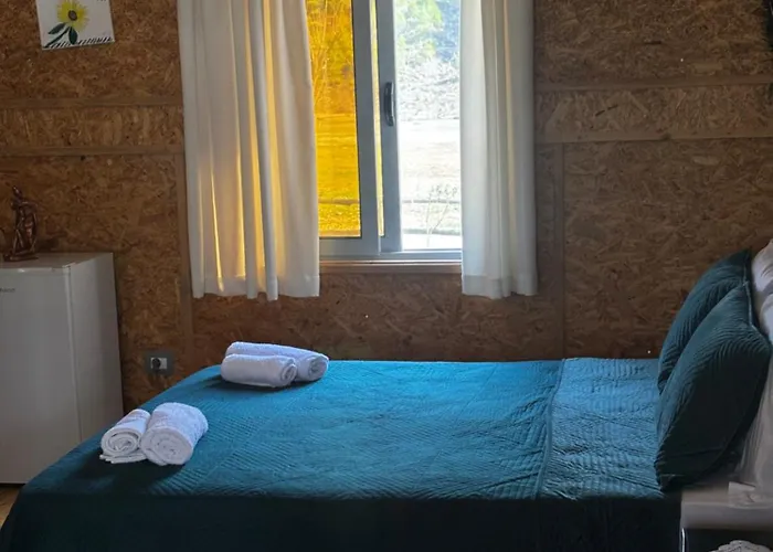 Bujtina Vjosa Affittacamere
